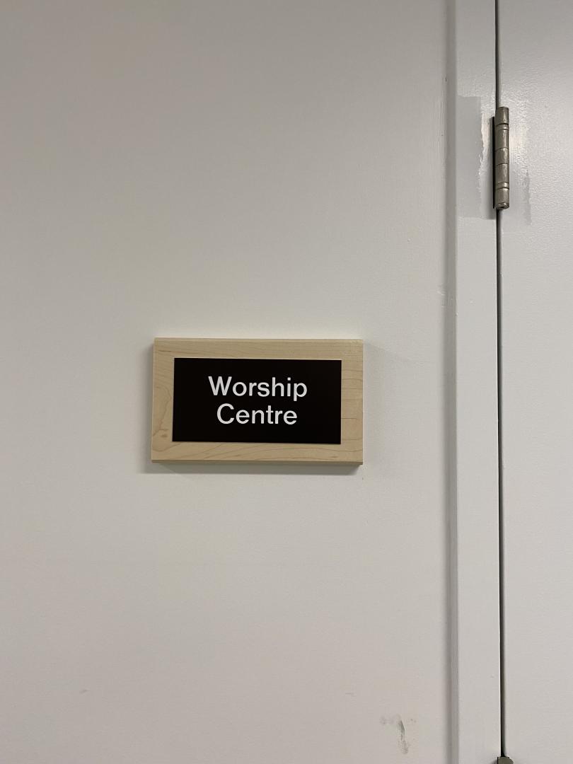 Common area sign